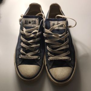 Navy All-star Converse